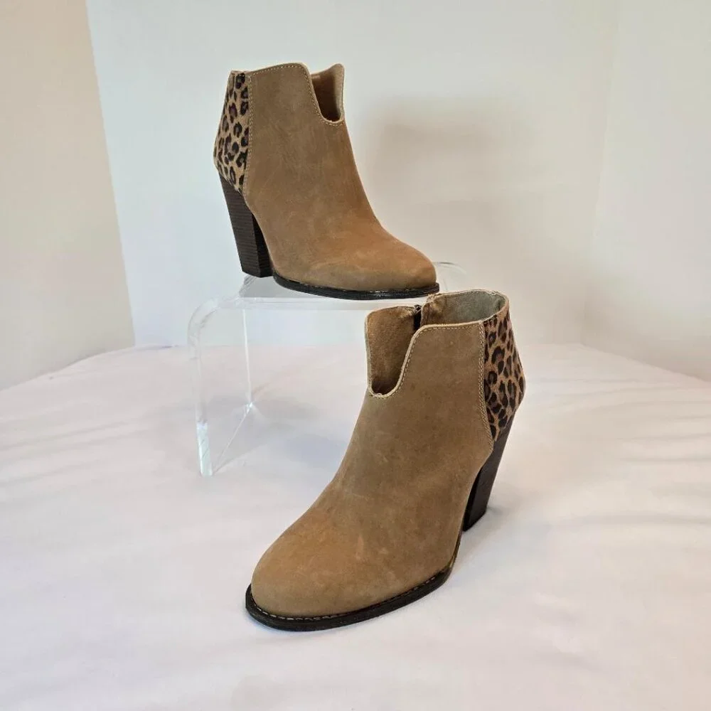 STERLING RIVER Forge Suede Camel/Leopard Rounded Ankle Boots Sz: 9.5